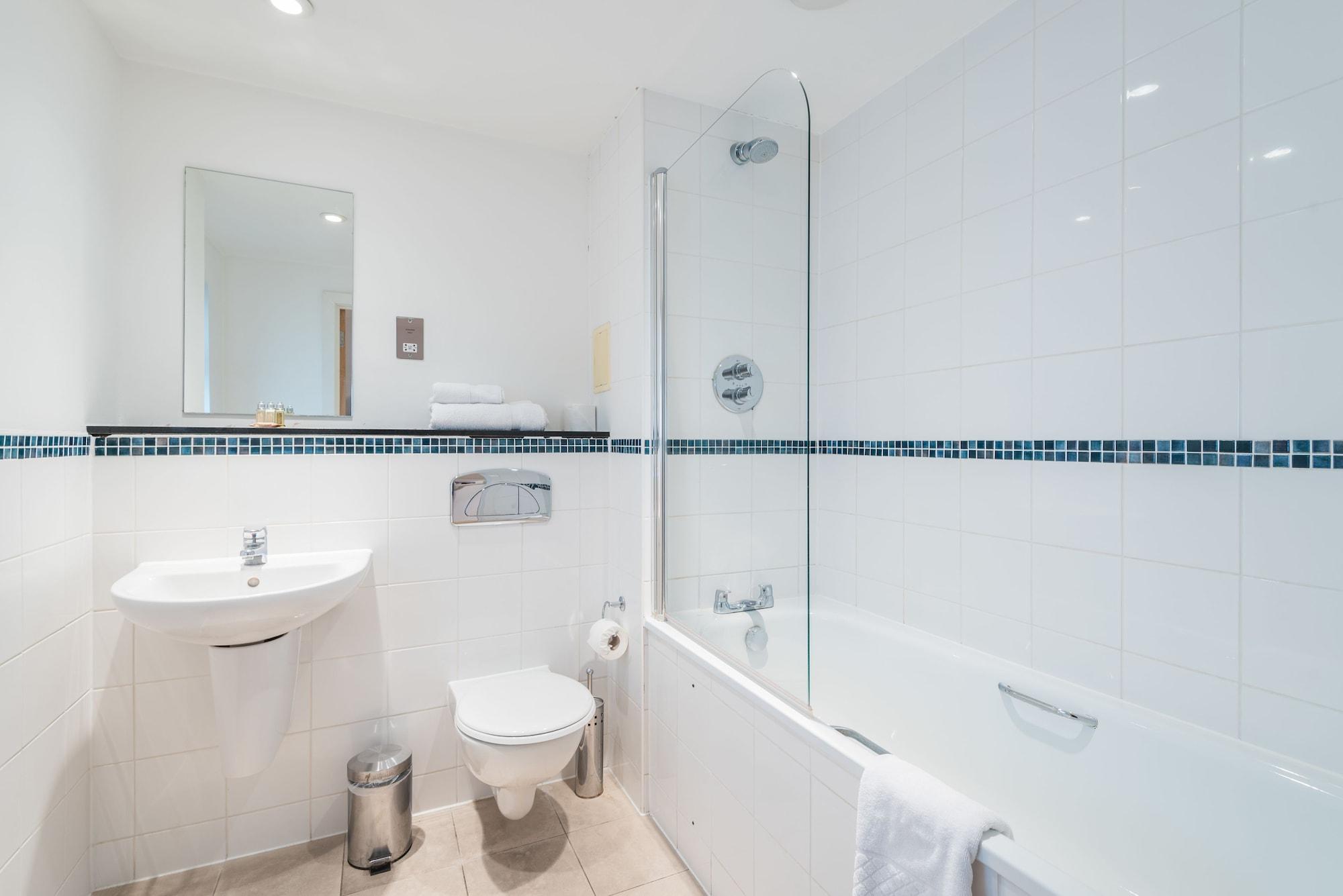 Marlin Apartments Commercial Road - Limehouse London Ngoại thất bức ảnh